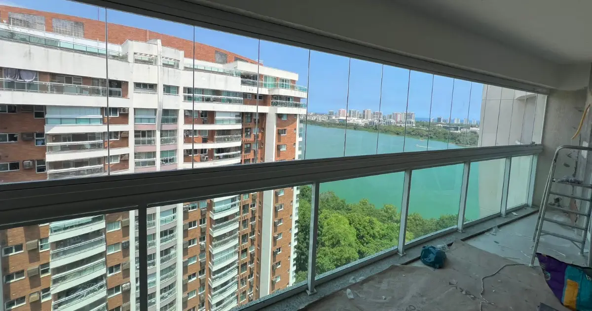 cortina de vidro ipanema rj fechamento de varanda nos bairros do rio de janeiro
